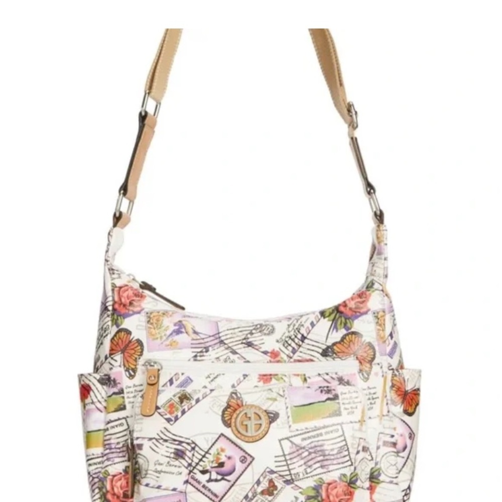 NWT GIANI BERNINI CANVAS POSTCARD HOBO SHOULDER CROSSBODY